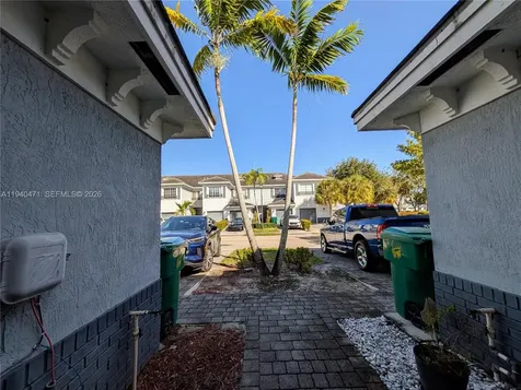 3484 NW 13th Street Lauderhill FL 33311