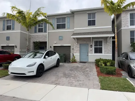 1842 SE 7th Terrace Homestead FL 33034