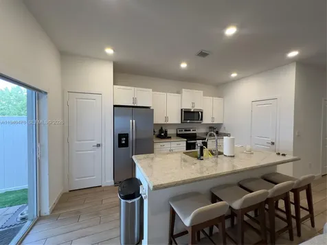 1842 SE 7th Terrace Homestead FL 33034