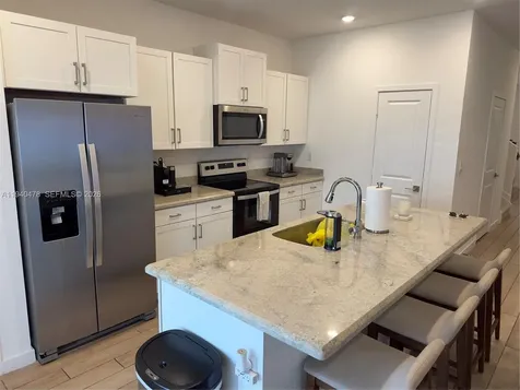 1842 SE 7th Terrace Homestead FL 33034
