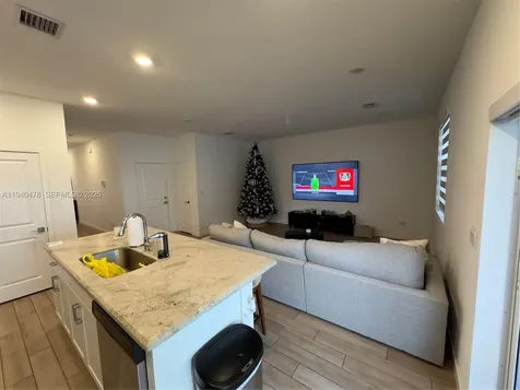 1842 SE 7th Terrace Homestead FL 33034