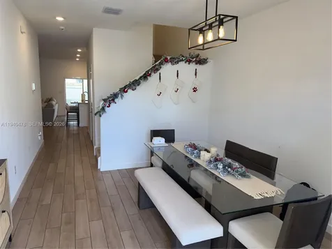 1842 SE 7th Terrace Homestead FL 33034