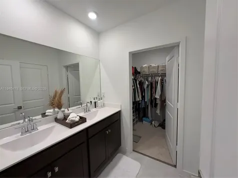 1842 SE 7th Terrace Homestead FL 33034