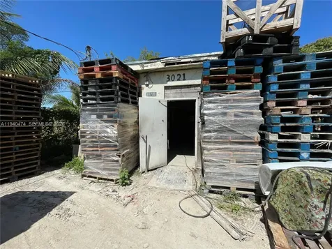 3021 NW 54th Street Miami FL 33142