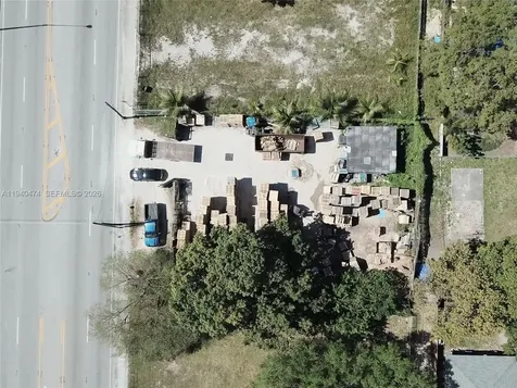 3021 NW 54th Street Miami FL 33142