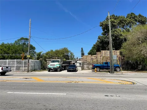 3021 NW 54th Street Miami FL 33142