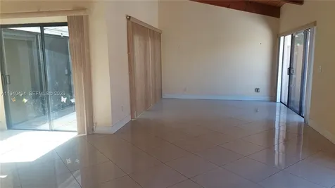2675 S Parkview Drive Hallandale Beach FL 33009