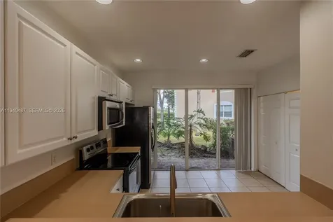 729 NW 42nd Avenue Plantation FL 33317