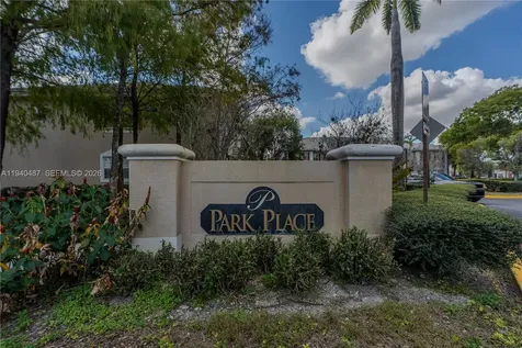 729 NW 42nd Avenue Plantation FL 33317