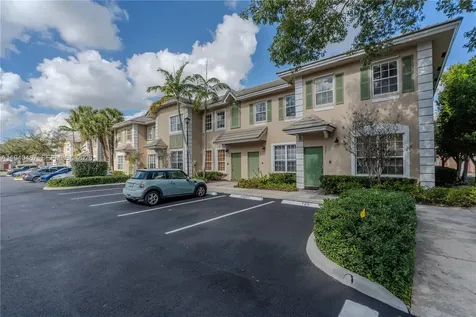 729 NW 42nd Avenue Plantation FL 33317