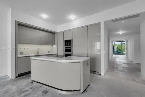 18975 Collins Avenue Sunny Isles Beach FL 33160
