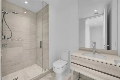 18975 Collins Avenue Sunny Isles Beach FL 33160