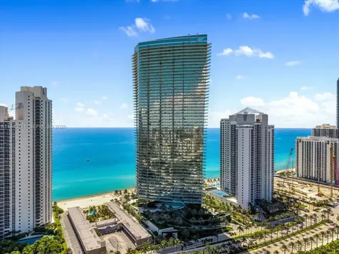 18975 Collins Avenue Sunny Isles Beach FL 33160
