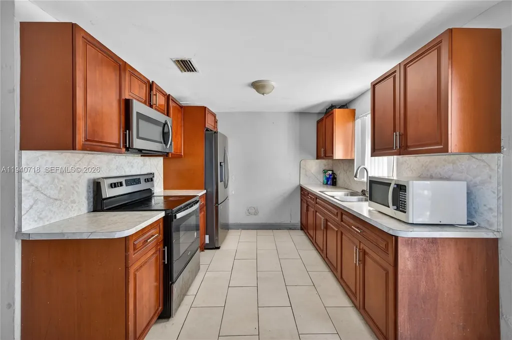 2021 NW 29th Avenue Fort Lauderdale FL 33311