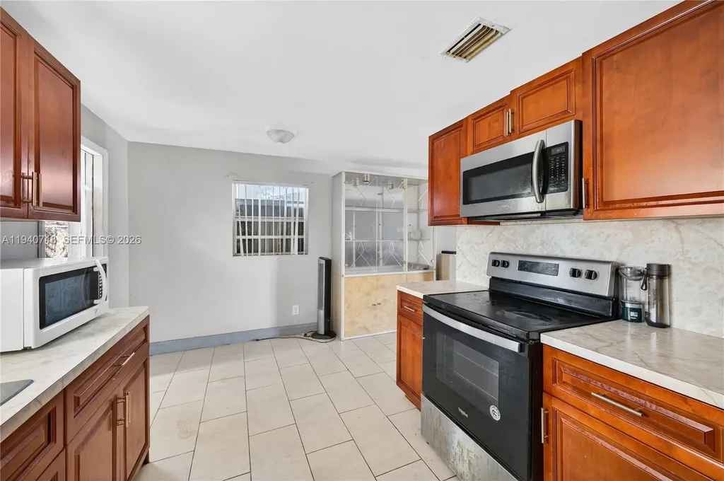 2021 NW 29th Avenue Fort Lauderdale FL 33311