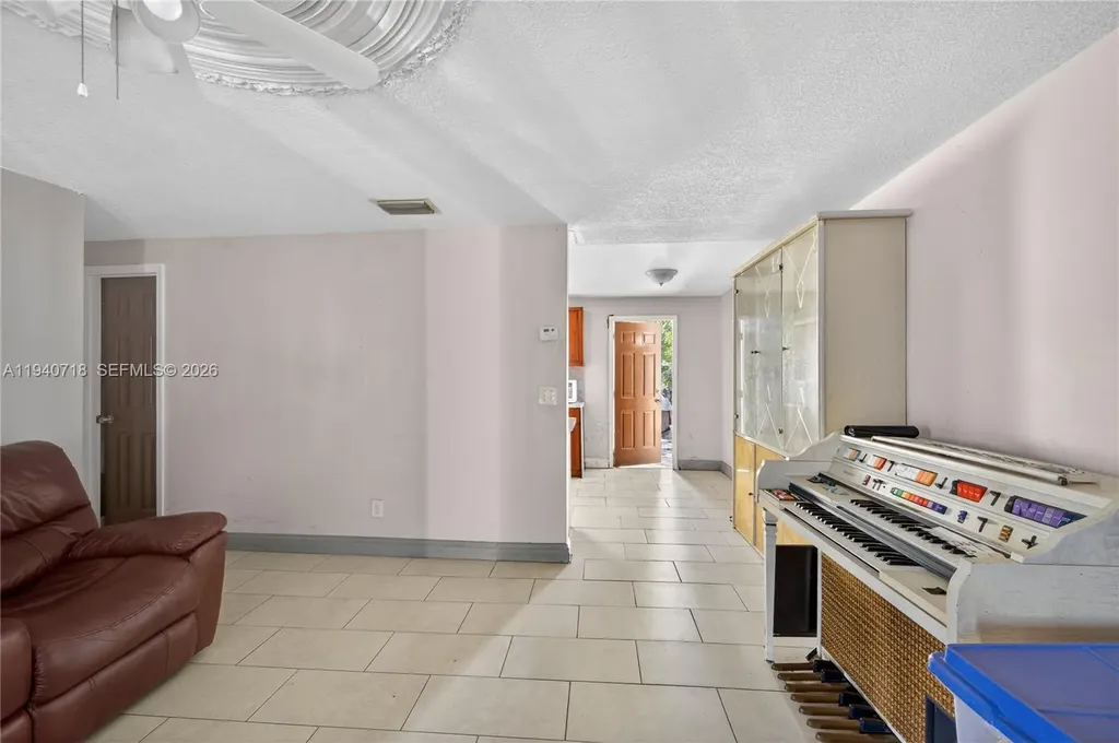 2021 NW 29th Avenue Fort Lauderdale FL 33311