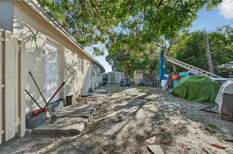 2021 NW 29th Avenue Fort Lauderdale FL 33311