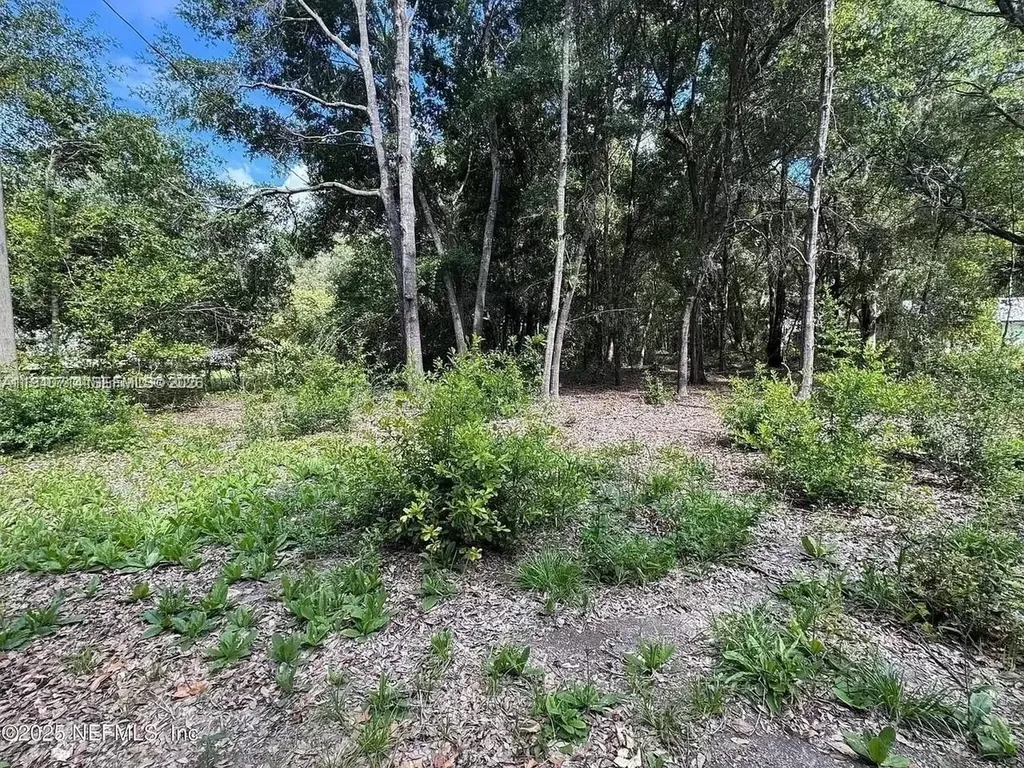 210 Pine Street Other City - In The State Of Florida FL 32640