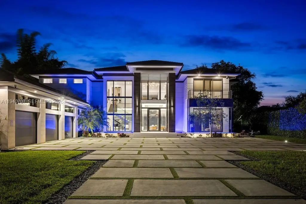 6850 SW 73rd Court Miami FL 33143
