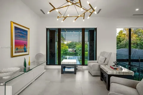 6850 SW 73rd Court Miami FL 33143