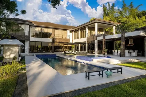 6850 SW 73rd Court Miami FL 33143