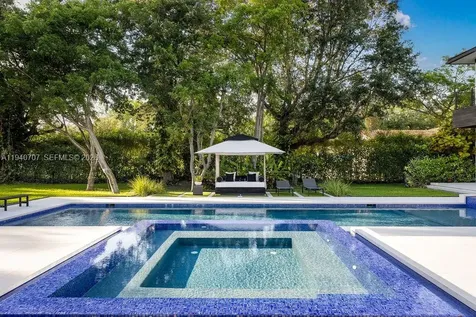6850 SW 73rd Court Miami FL 33143