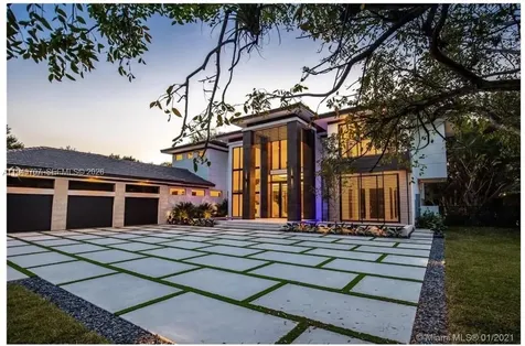 6850 SW 73rd Court Miami FL 33143