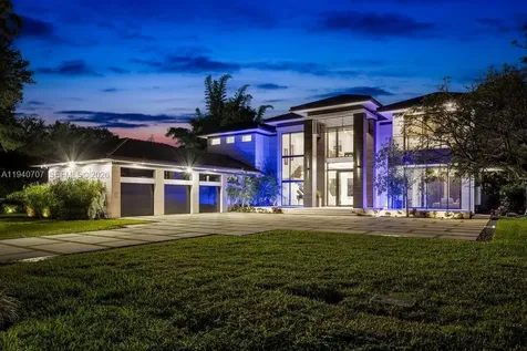 6850 SW 73rd Court Miami FL 33143