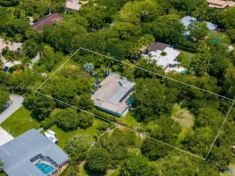 12365 SW 60th Court Pinecrest FL 33156