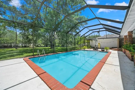 12365 SW 60th Court Pinecrest FL 33156