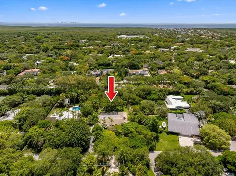 12365 SW 60th Court Pinecrest FL 33156