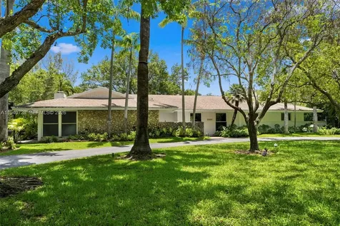 12365 SW 60th Court Pinecrest FL 33156