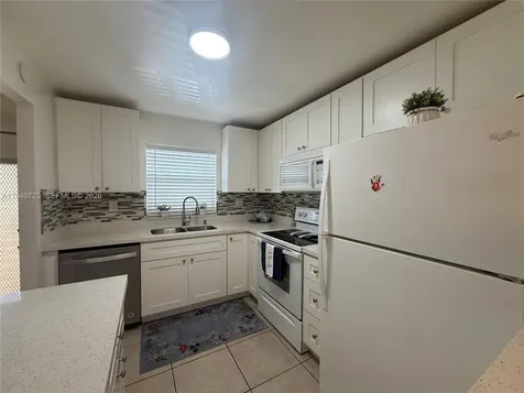 9540 Sunrise Lakes Boulevard Sunrise FL 33322