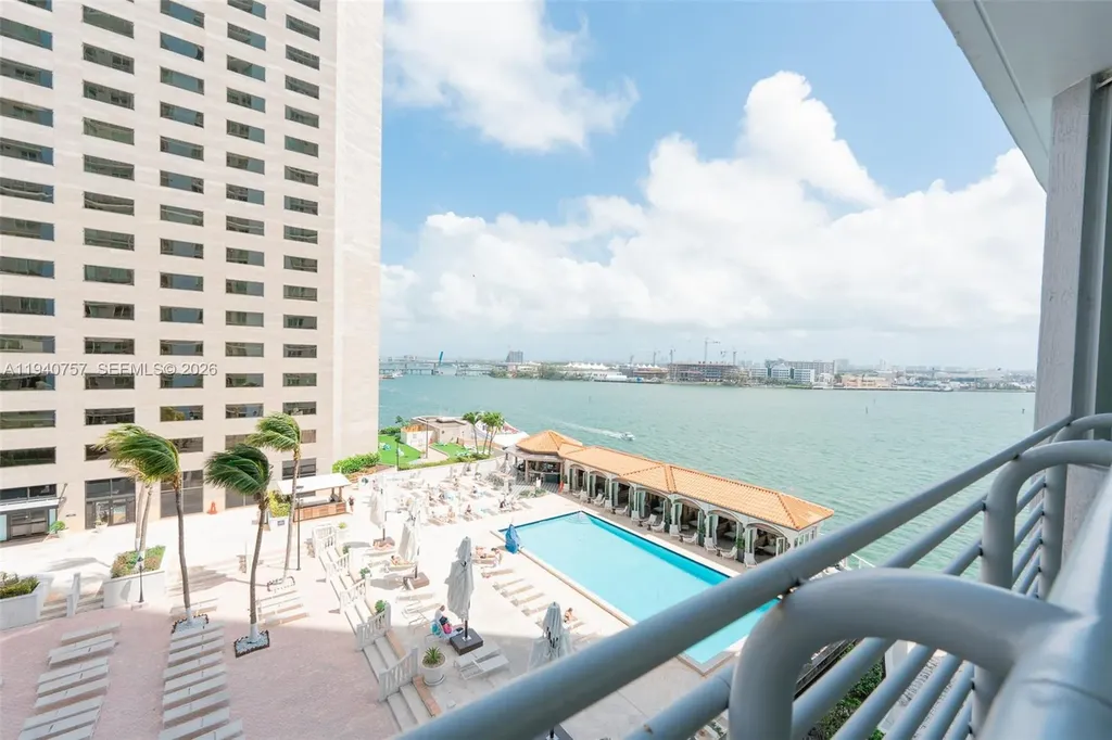 335 S Biscayne Boulevard Miami FL 33131