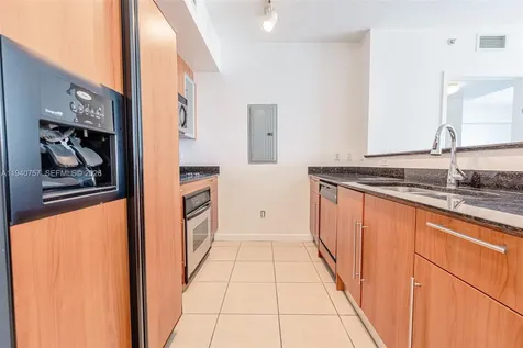 335 S Biscayne Boulevard Miami FL 33131