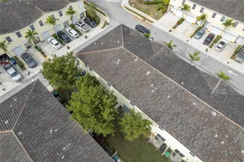 4040 NW 11th Street Lauderhill FL 33313