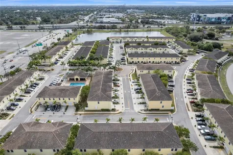 4040 NW 11th Street Lauderhill FL 33313