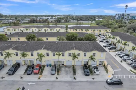 4040 NW 11th Street Lauderhill FL 33313