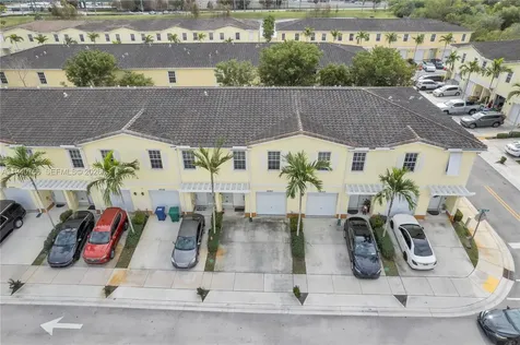 4040 NW 11th Street Lauderhill FL 33313