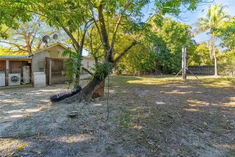 19750 SW 136th Street Miami FL 33196