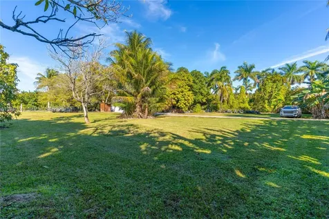 19750 SW 136th Street Miami FL 33196