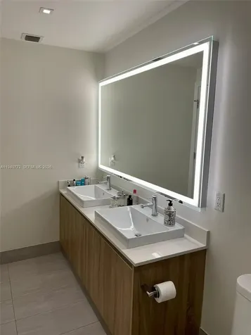 2960 NE 207th Street Aventura FL 33180