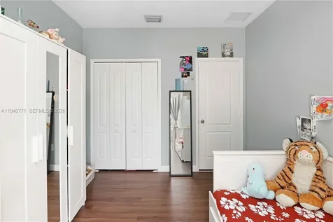 14973 SW 8th Terrace Miami FL 33194