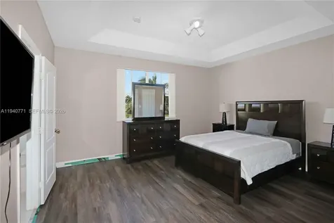 14973 SW 8th Terrace Miami FL 33194
