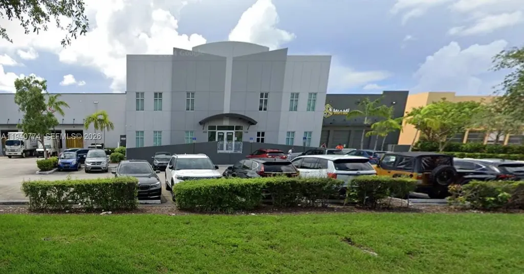 3500 NW 114th Avenue Doral FL 33178