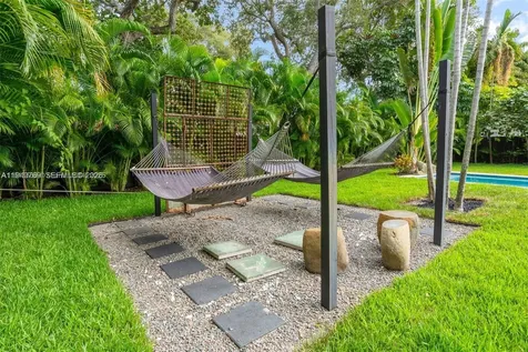 9015 NE 10th Avenue Miami FL 33138