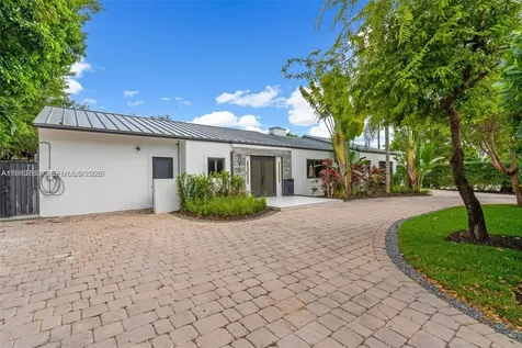 9015 NE 10th Avenue Miami FL 33138