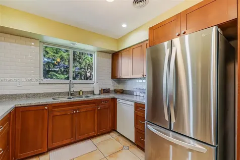 11339 NE 8th Court Biscayne Park FL 33161