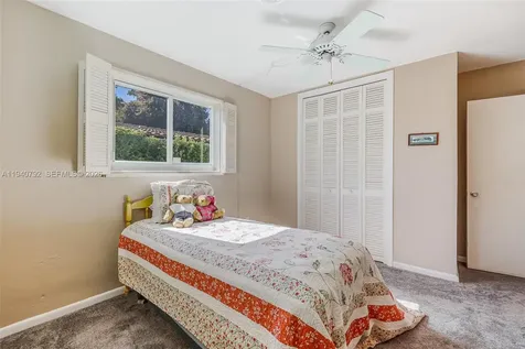 11339 NE 8th Court Biscayne Park FL 33161