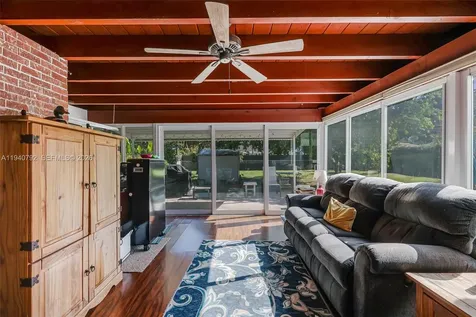 11339 NE 8th Court Biscayne Park FL 33161